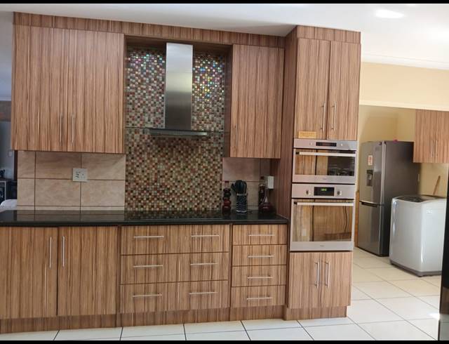 3 BEDROOM HOUSE FOR SALE IN BOSCHDAL